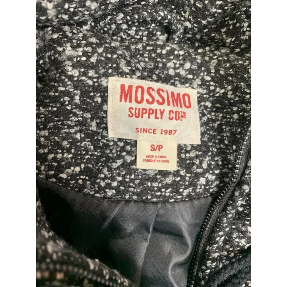 Mossimo Supply CO. Women's Black & White Puffed Vest - Picture 3 of 6